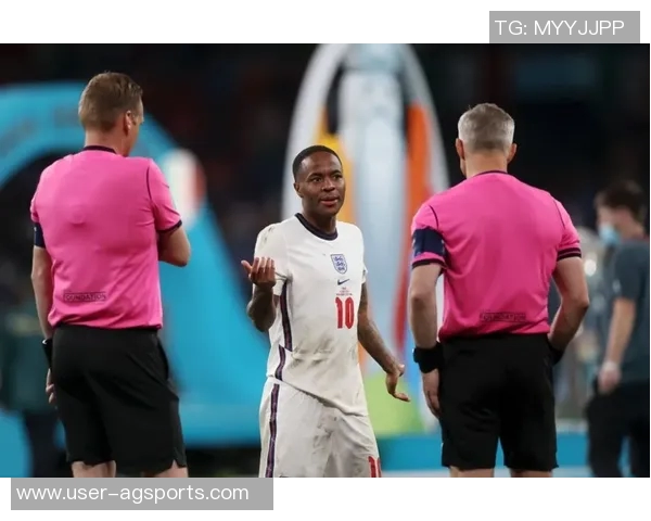 键盘侠与狼蜜为库里鸣不平卧龙凤雏称史上最差判罚与不挑战的争议